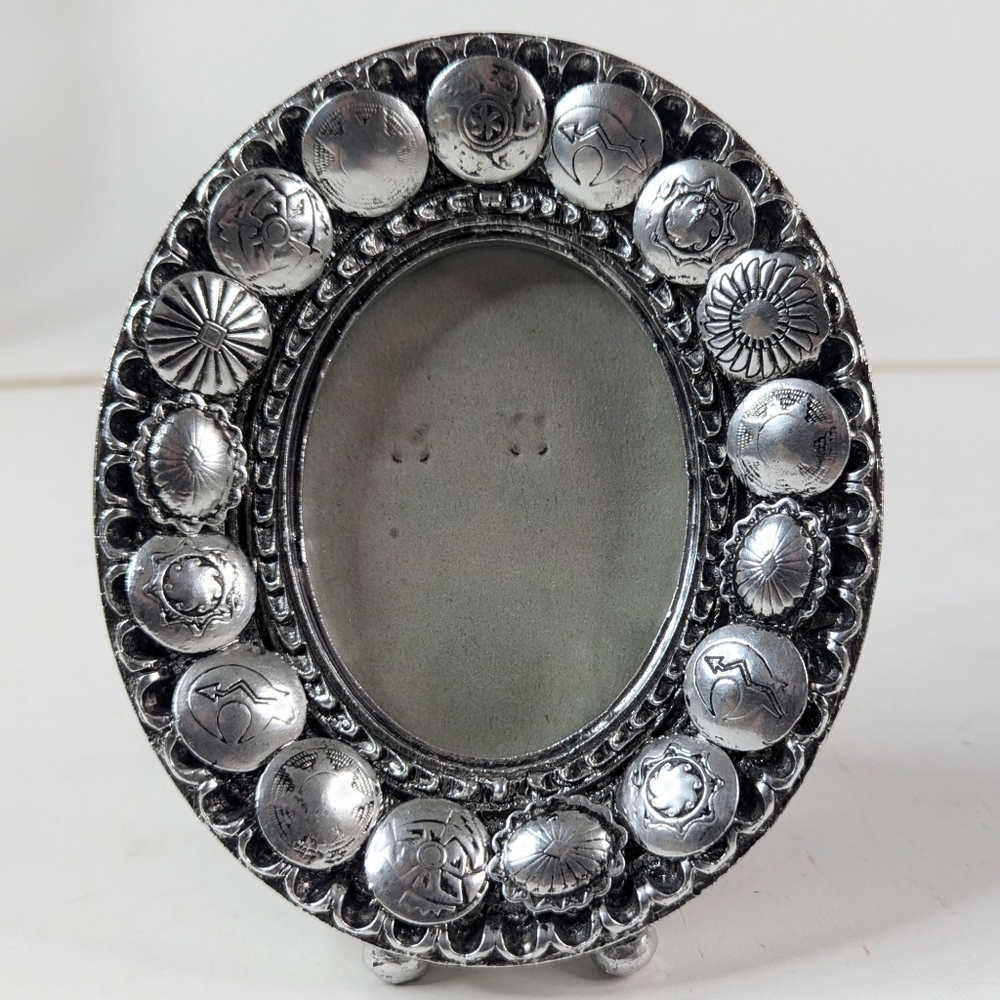 Framology Silver Conchoes Picture Frame Freestanding Vintage Equestrian Styling